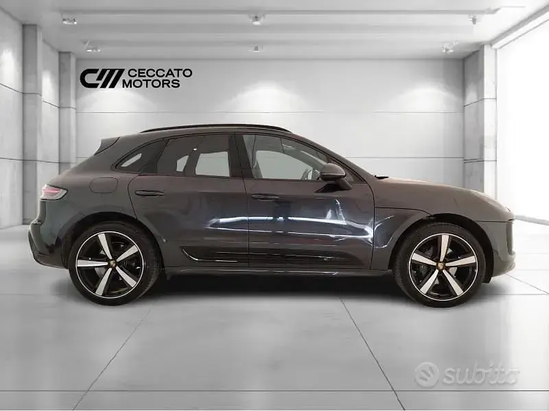 Usata Porsche Macan 265 CV (194 kW) 2024 Grigio SUV