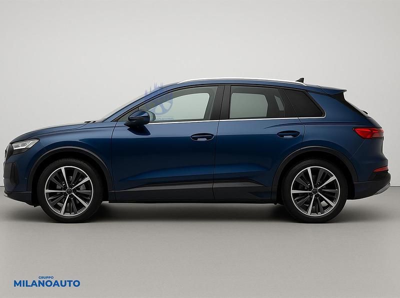 Usata Audi Q4 e-tron S-Line 210 kW (286 CV) 2024 Blu SUV