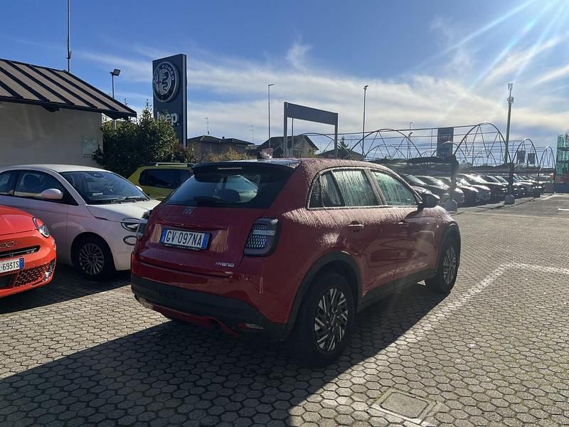 Usata Fiat 600 101 CV (74 kW) 2024 Rosso SUV