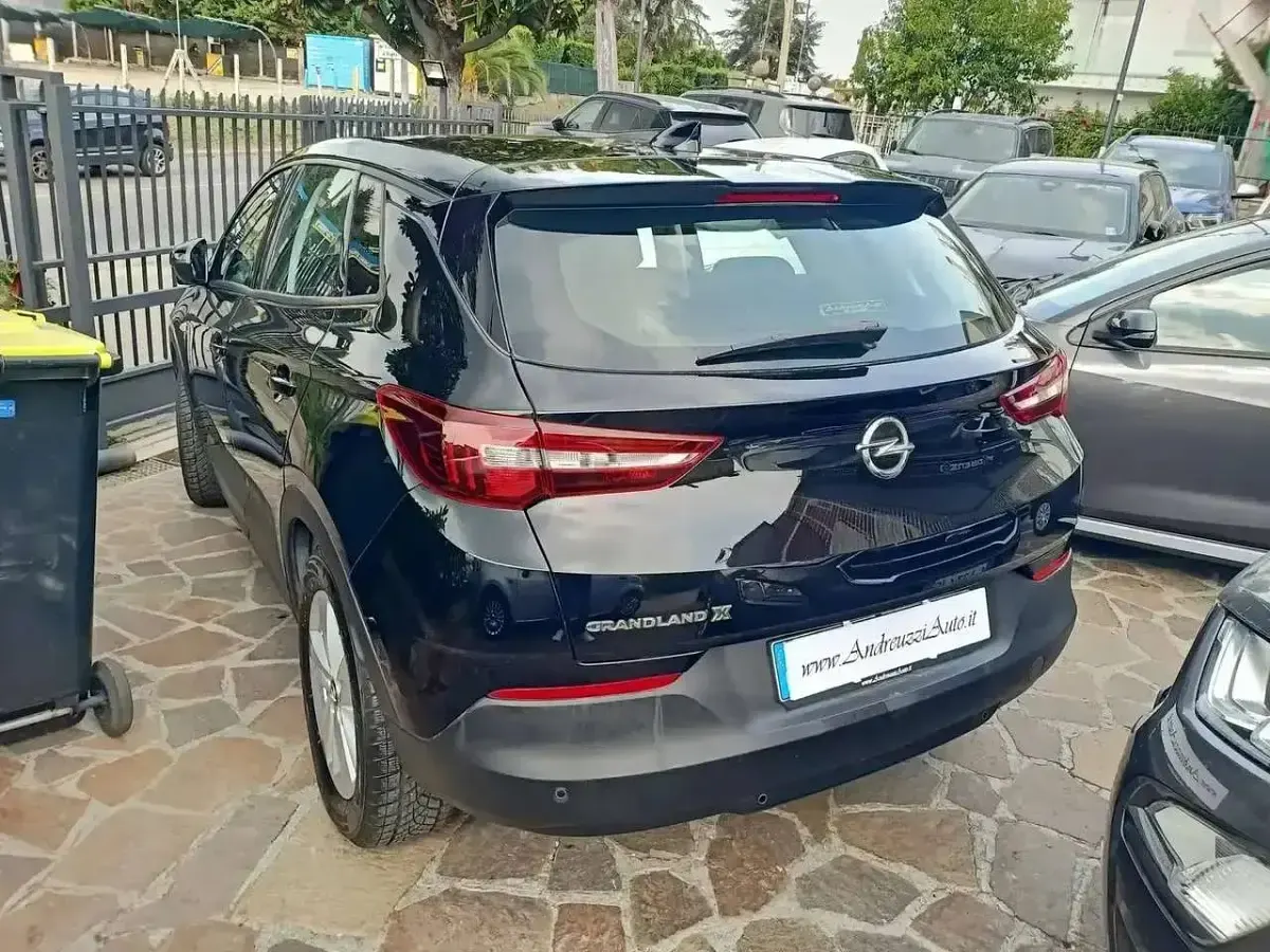 Usata Opel Grandland X Business 131 CV (96 kW) 2019 Nero SUV