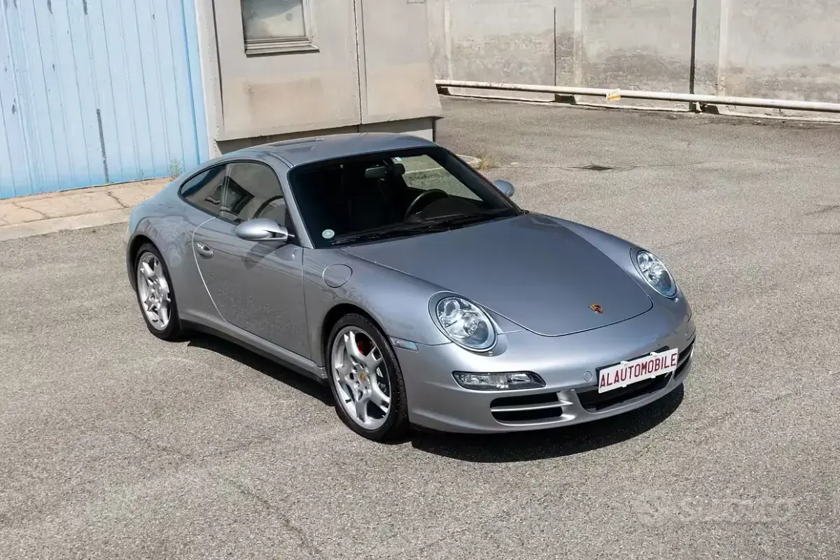 Usata Porsche 911 Carrera 4S 355 CV (261 kW) 2007 Grigio Coupé