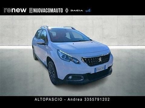 Usata Peugeot 2008 Active 75 CV (55 kW) 2017 Bianco SUV