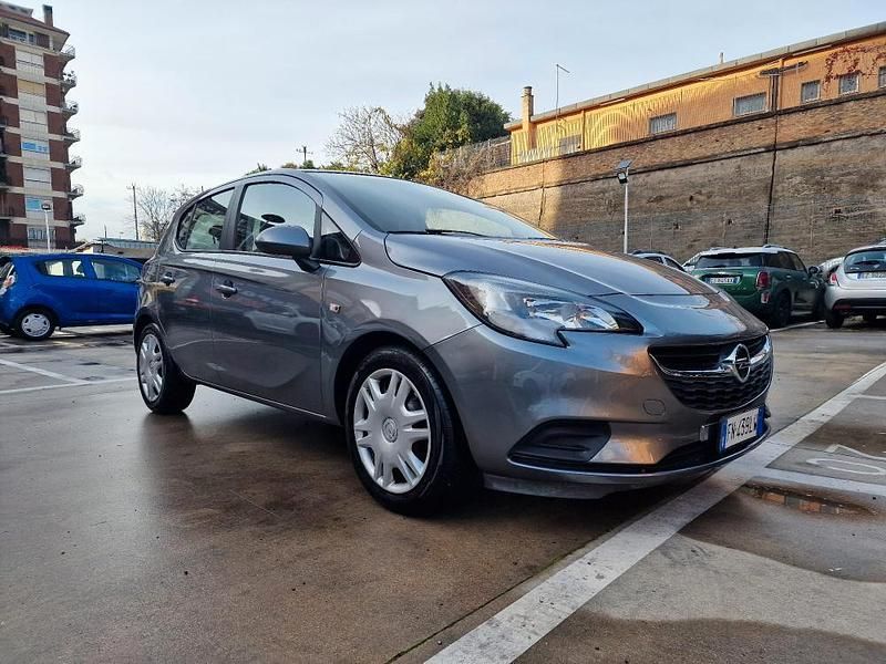 Giallo Usata 2018 Opel Corsa Tre volumi | 8950 € (Buon prezzo) - Immagine 1/4