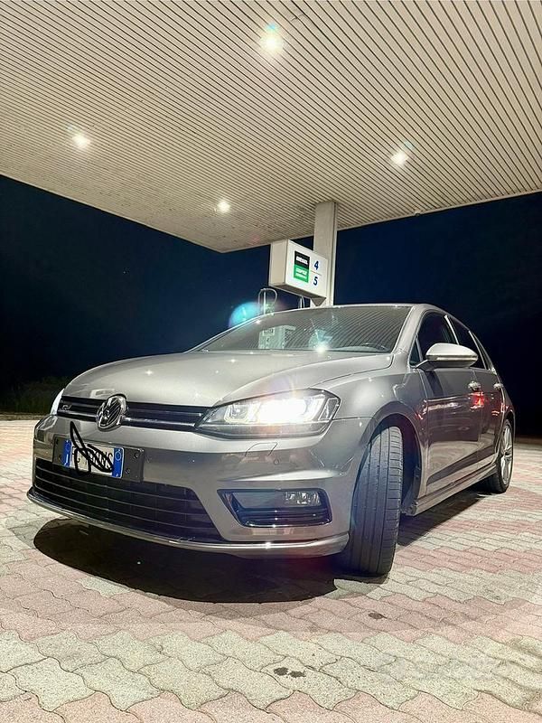 Usata VW Golf VII 110 CV (80 kW) 2017 Berlina