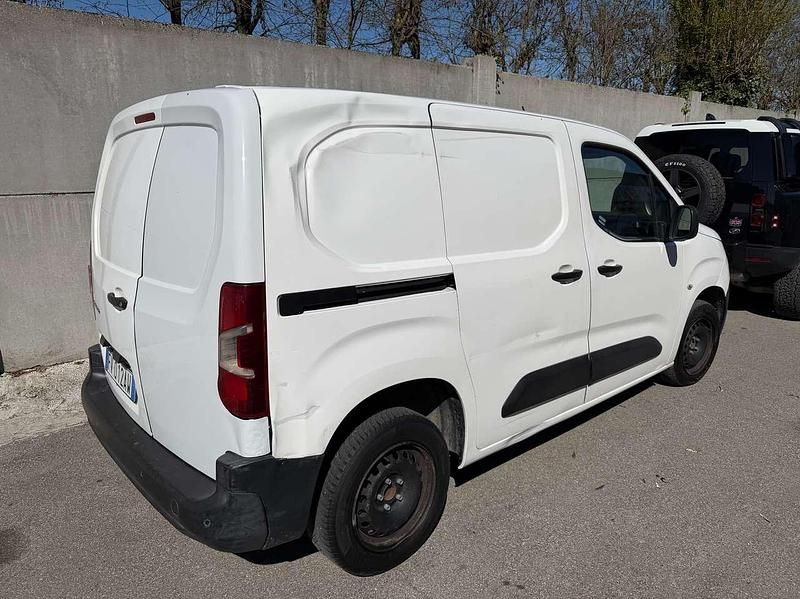 Usata Citroën Berlingo 75 CV (55 kW) 2019 Bianco Monovolume