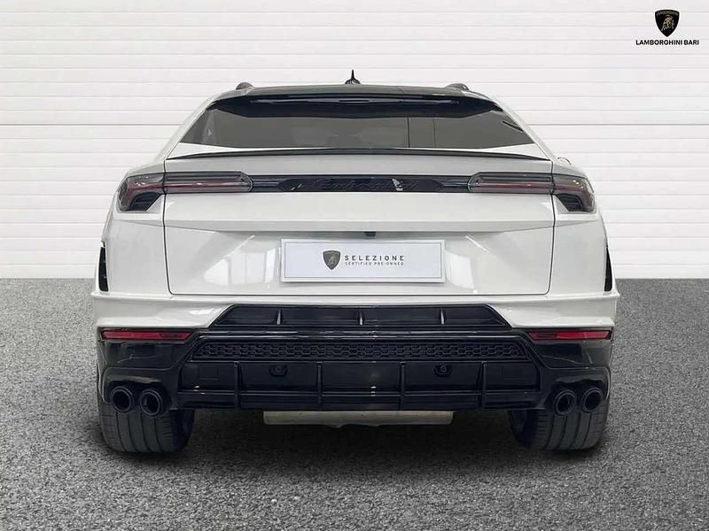Usata Lamborghini Urus 666 CV (489 kW) 2025 Bianco monocerus SUV