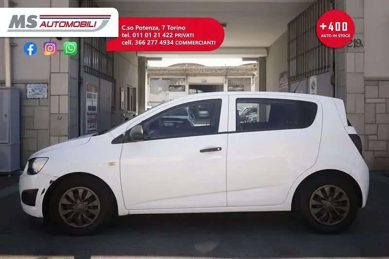 Usata Chevrolet Aveo LS 86 CV (63 kW) 2012 Bianco Utilitaria