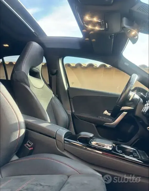 Usata Mercedes A180 Premium 136 CV (100 kW) 2019 Nero Berlina