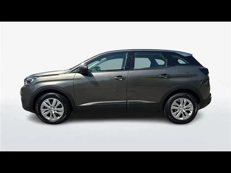 Usata Peugeot 3008 Active 130 CV (95 kW) 2017 Grigio scuro SUV