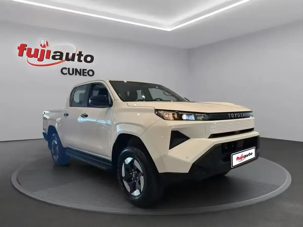 Nuova Toyota HiLux 210 kW (286 CV) 2026 Bianco Pick-up