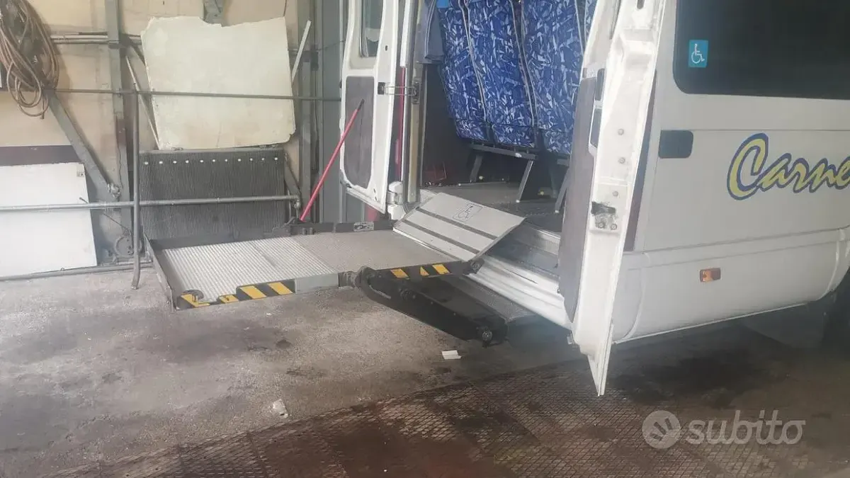 Usata Iveco Daily 2005 Bianco