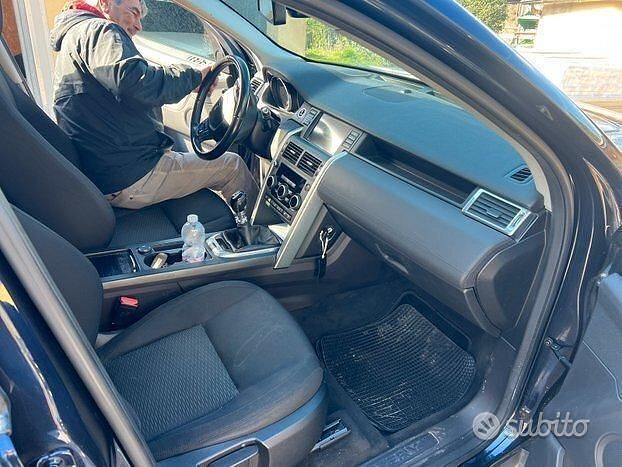 Usata Land Rover Discovery 4 149 CV (109 kW) 2016 Blu SUV