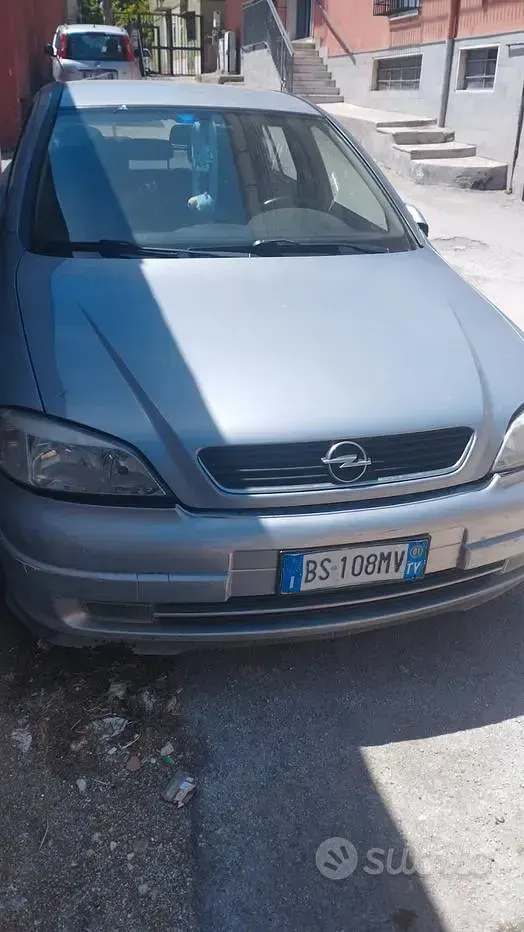 Usata Opel Astra 101 CV (74 kW) 2001 Grigio Berlina