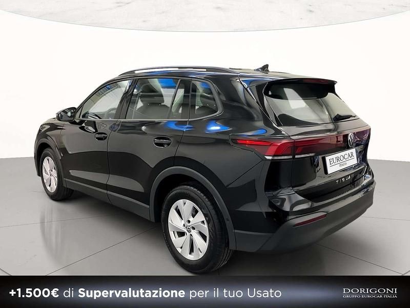 Nuova VW Tiguan Life 150 CV (110 kW) 2026 Grenadill black metallizzato SUV
