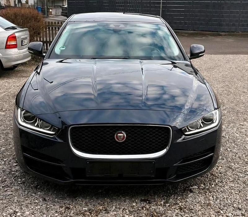 Usata Jaguar XE Prestige 2016 Nero Berlina
