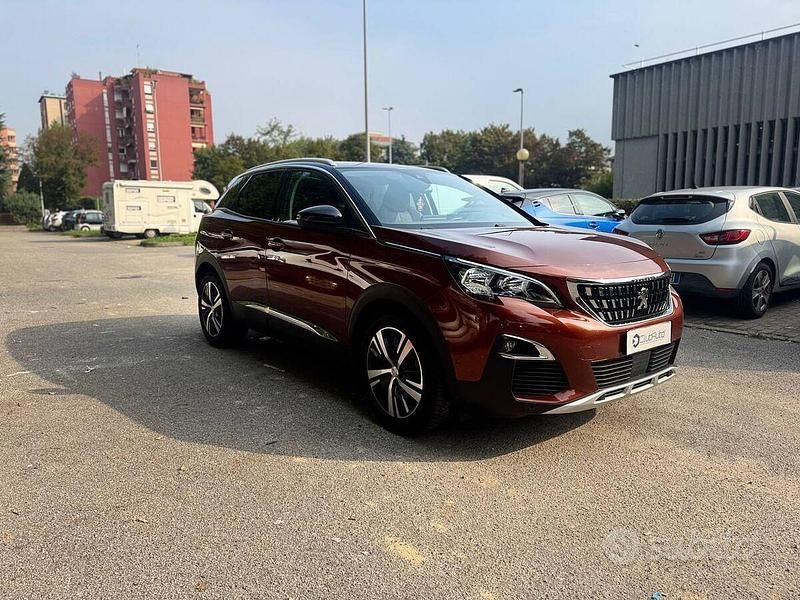 Usata Peugeot 3008 Active 131 CV (96 kW) 2017 Bronzo SUV