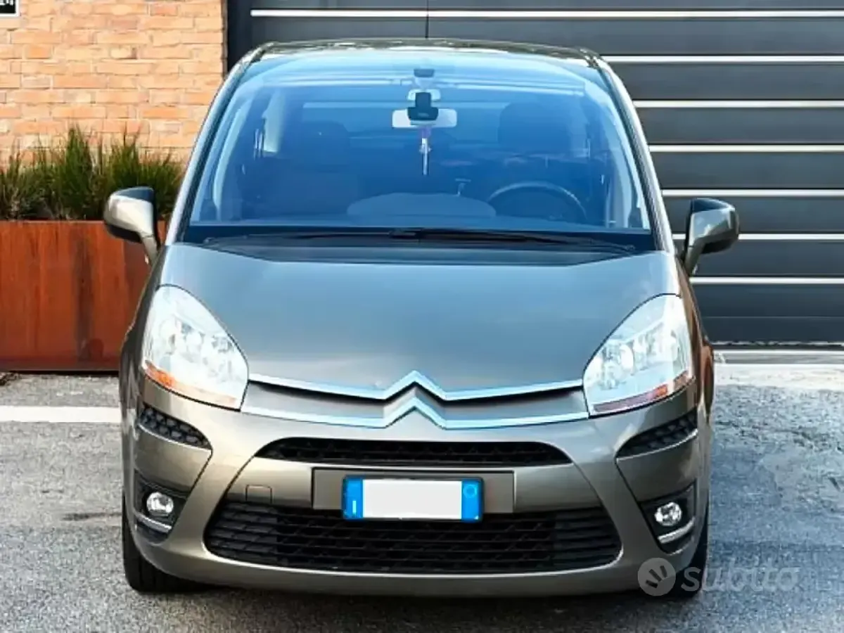 Occasion Citroën C4 Picasso 109 ch (80 kW) 2010 Jaune Monospace