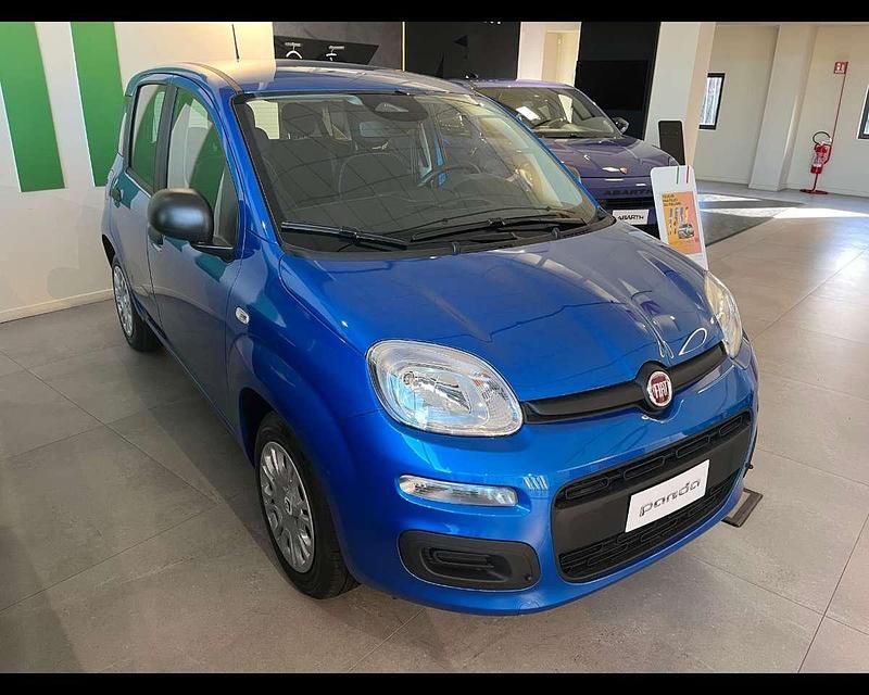 Nuova Fiat Panda 69 CV (50 kW) 2025 Blu italia metallizzato Utilitaria