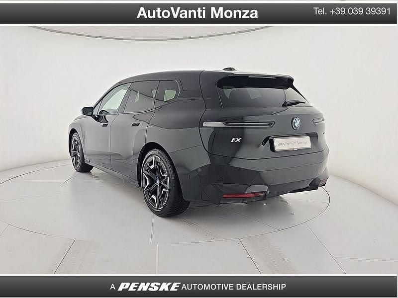 Usata BMW iX Comfort Edition 239 kW (326 CV) 2023 Nero SUV