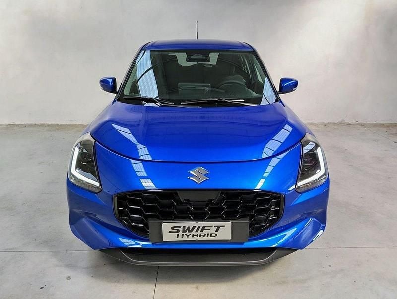 Usata Suzuki Swift 83 CV (61 kW) 2024 Blu Utilitaria
