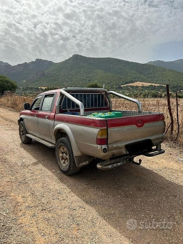 Usata Mitsubishi L200 87 CV (63 kW) 1996 Pick-up