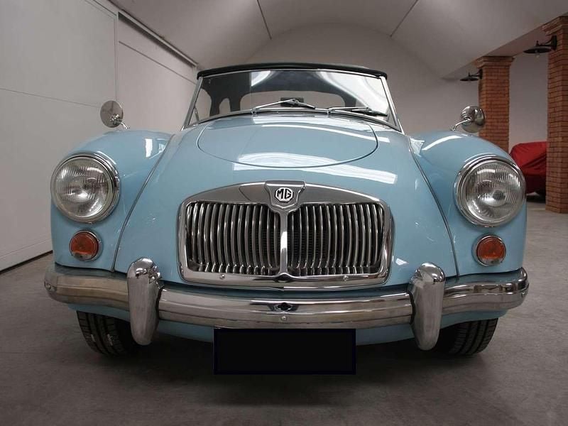Usata MG MGA 90 CV (66 kW) 1962 Blu/azzurro Cabrio