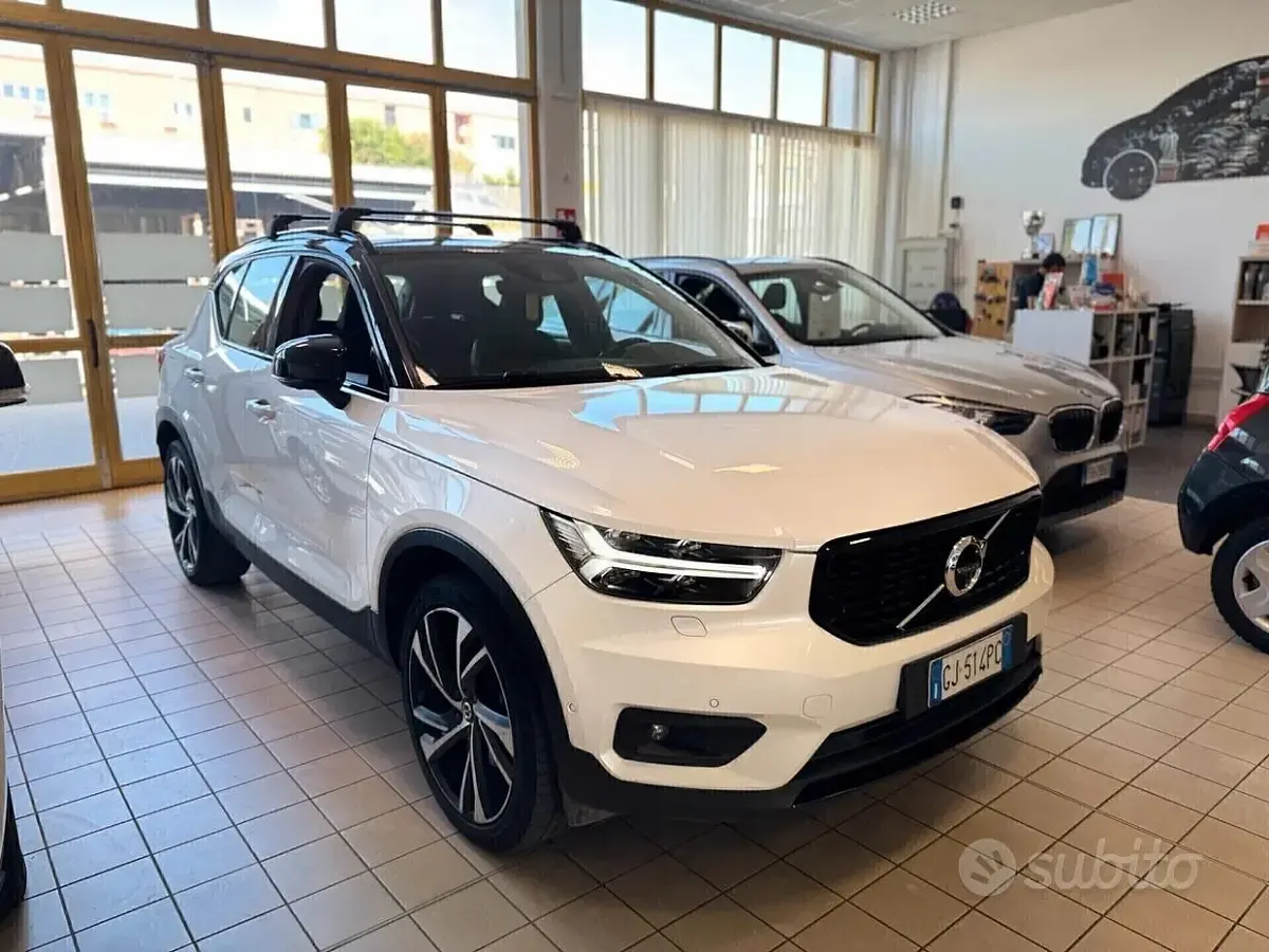 Usata Volvo XC40 R-Design 190 CV (139 kW) 2018 Bianco SUV