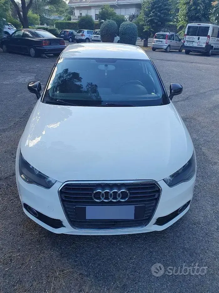 Usata Audi A1 Comfort 82 CV (60 kW) 2013 Bianco Utilitaria