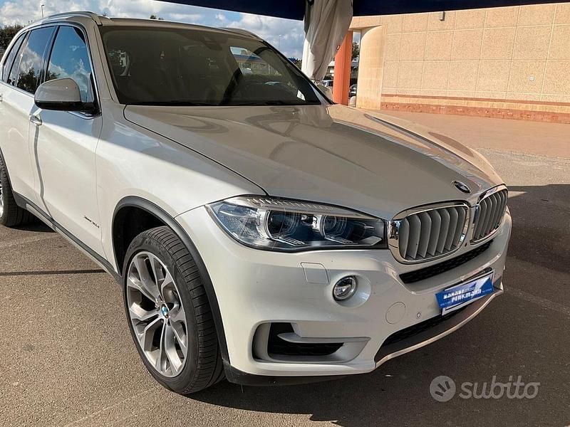 Usata BMW X5 Luxury Line 258 CV (189 kW) 2014 Bianco SUV
