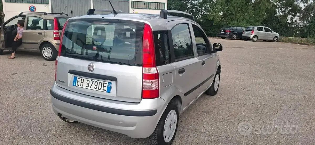 Usata Fiat Panda Active 69 CV (50 kW) 2011 Grigio Utilitaria