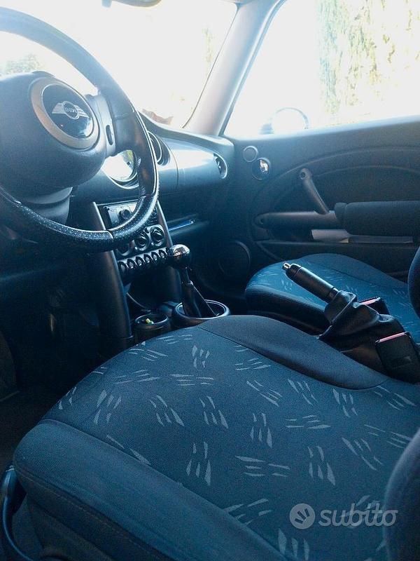 Usata 2005 Mini One D Due volumi | 1900 € (Super prezzo) - Immagine 1/4