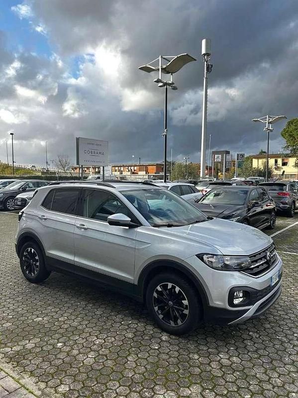 Usata VW T-Cross Style 110 CV (80 kW) 2023 Argento SUV