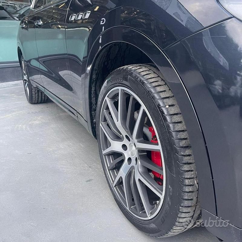 Usata Maserati Levante 250 CV (183 kW) 2016 SUV