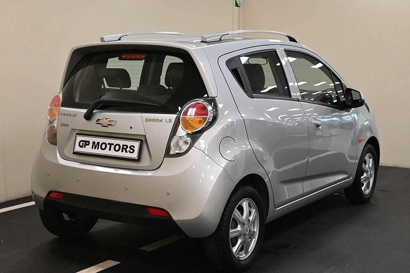 Usata Chevrolet Spark 68 CV (50 kW) 2011 Grigio Utilitaria