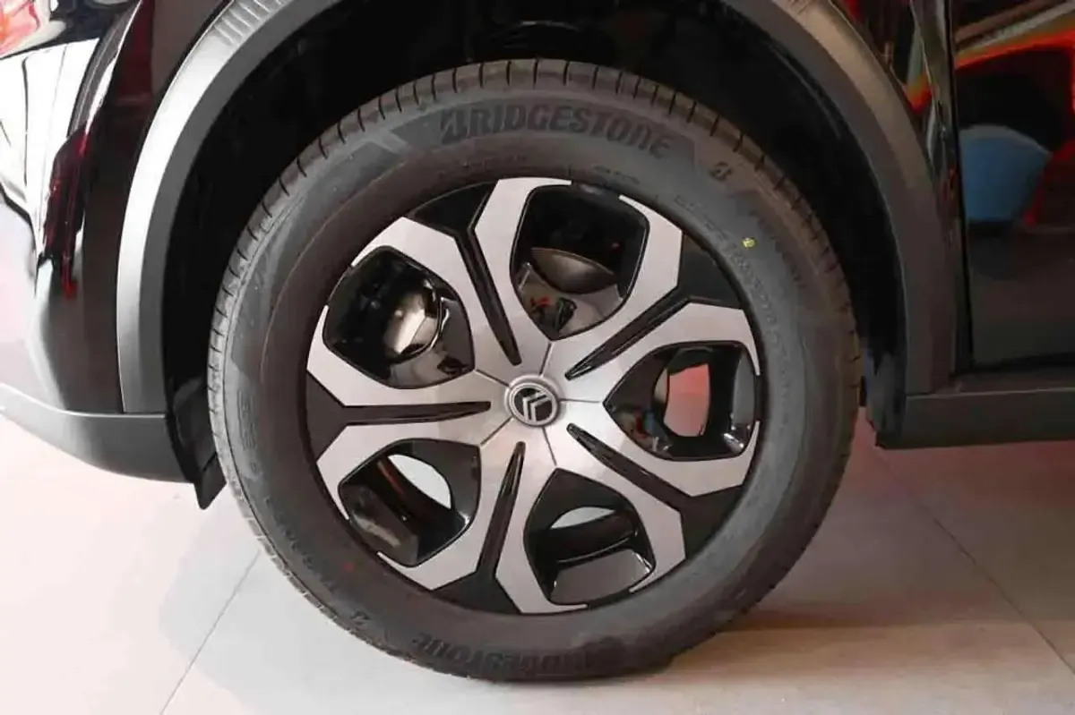 Nuova Citroën e-C3 52 kW (72 CV) 2026 Nero Berlina