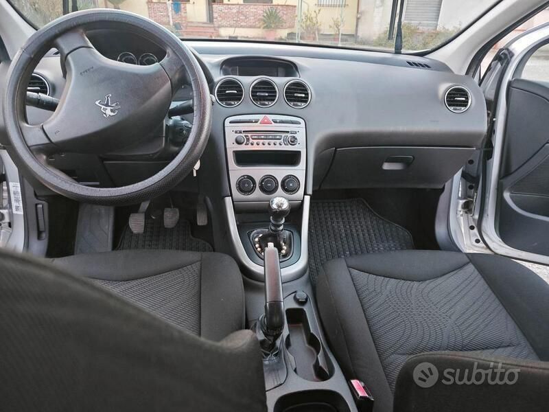 Usata Peugeot 308 Sport 111 CV (81 kW) 2011 Argento Station wagon