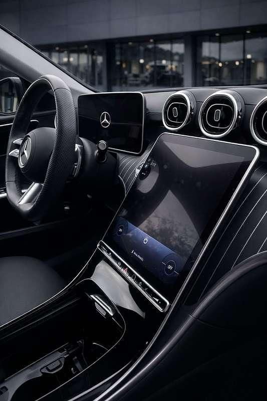 Usata Mercedes C220 Advanced 197 CV (144 kW) 2023 Nero Berlina