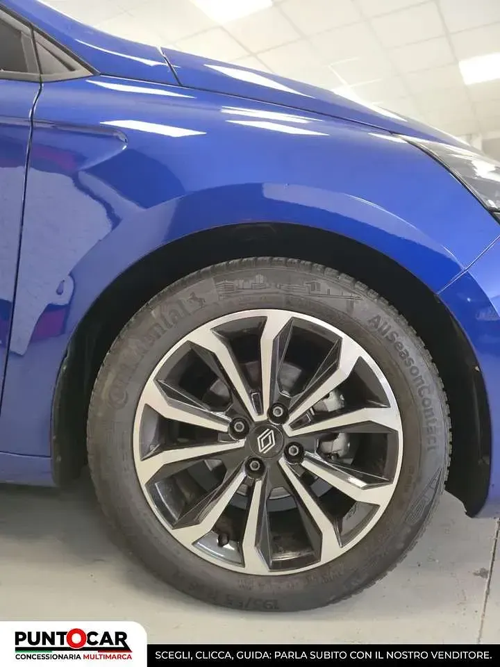 Begagnad Renault Clio V Techno 91 HK (66 kW) 2025 Blå Sedan