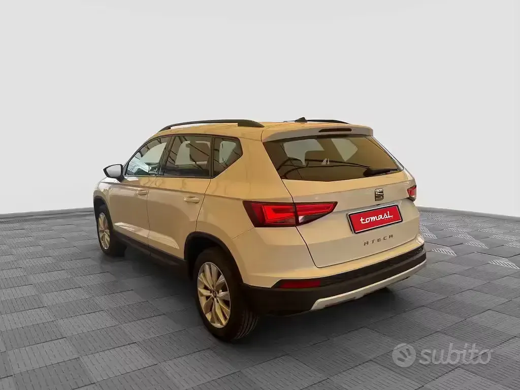 Usata Seat Ateca Ecomotive 116 CV (85 kW) 2018 Bianco SUV