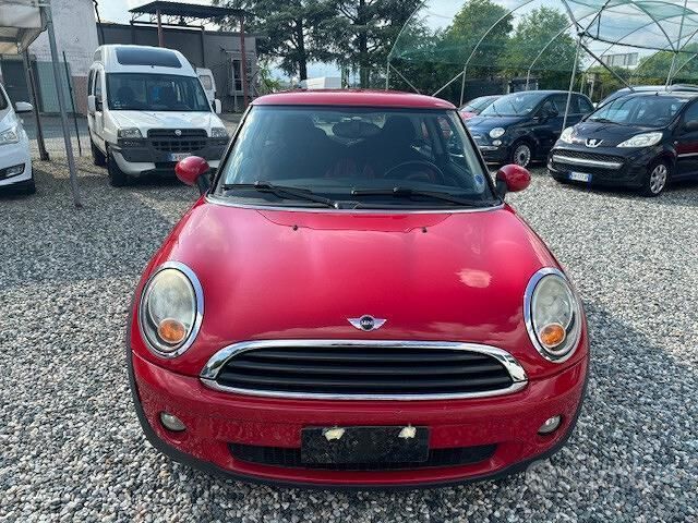 Usata Mini ONE 95 CV (69 kW) 2010 Rosso Utilitaria