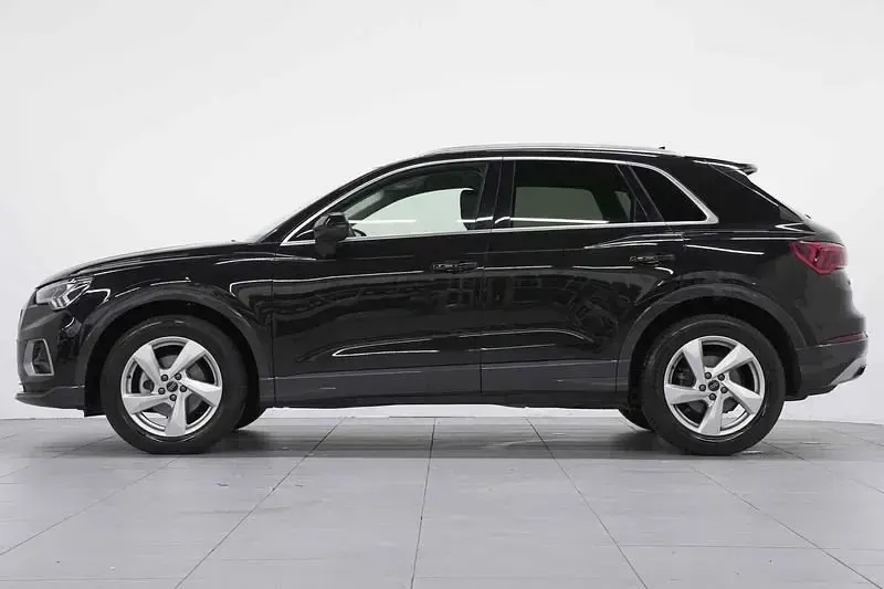 Usata Audi Q3 Ambiente 150 CV (110 kW) 2025 Nero SUV