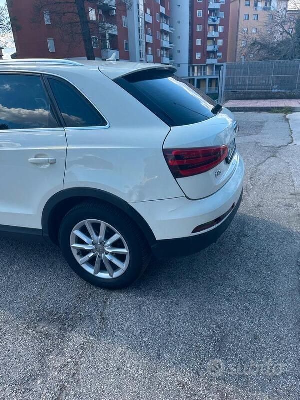 Usata Audi Q3 Ambition 140 CV (102 kW) 2013 Bianco SUV