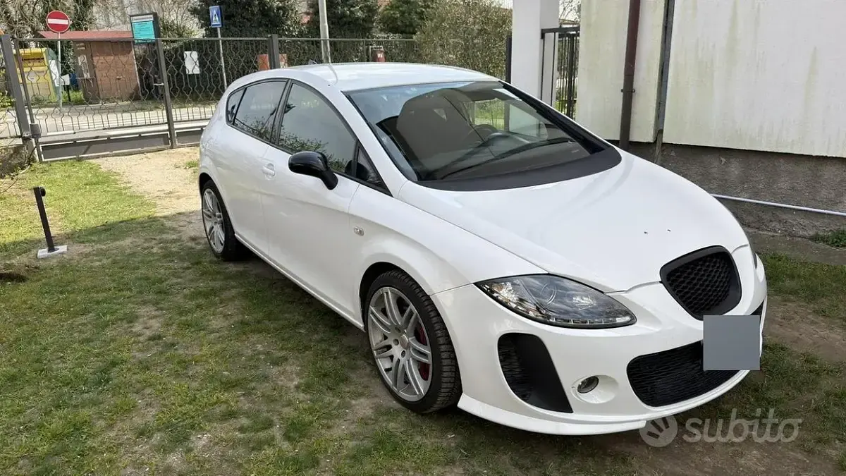 Usata Cupra Leon 241 CV (177 kW) 2009 Bianco Berlina