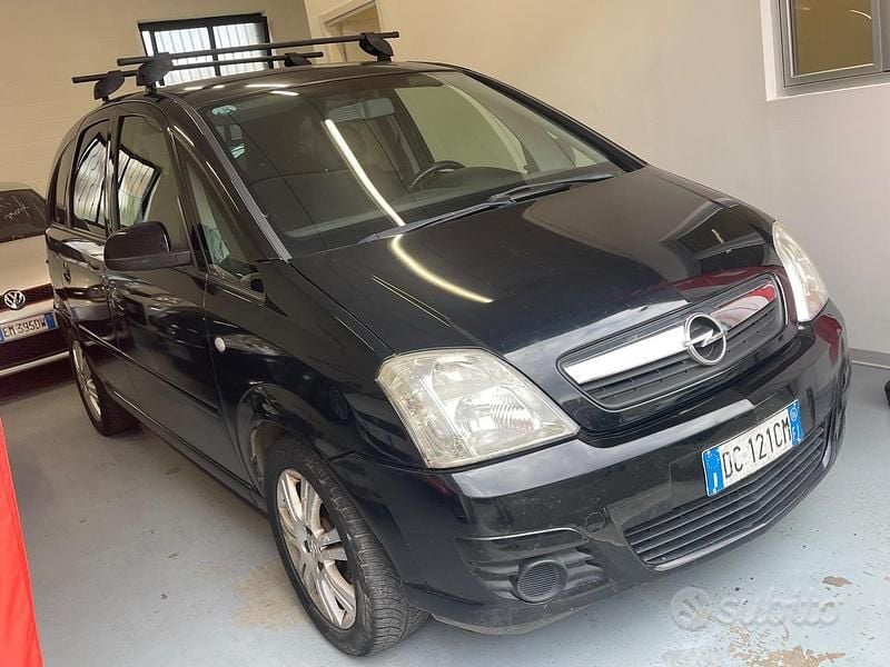 Usata Opel Meriva Enjoy 74 CV (54 kW) 2007 Nero Monovolume