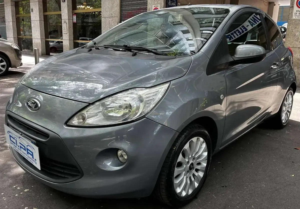 Usata Ford Ka Titanium 69 CV (50 kW) 2011 Argento Utilitaria
