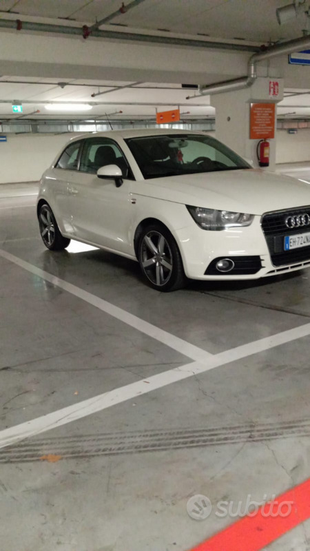 Usato 2012 Audi A1 Benzin (12.000 €)