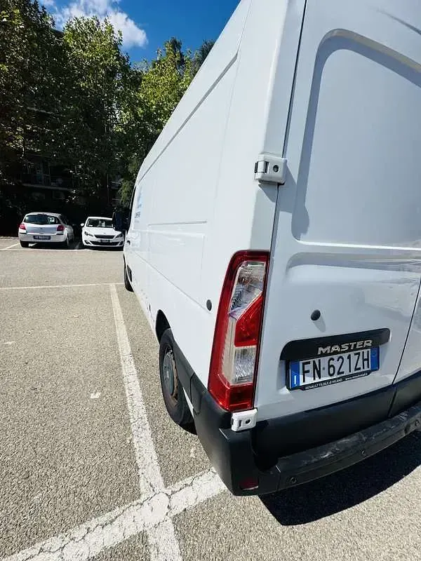 Usata Renault Master 72 CV (52 kW) 2018 Furgone