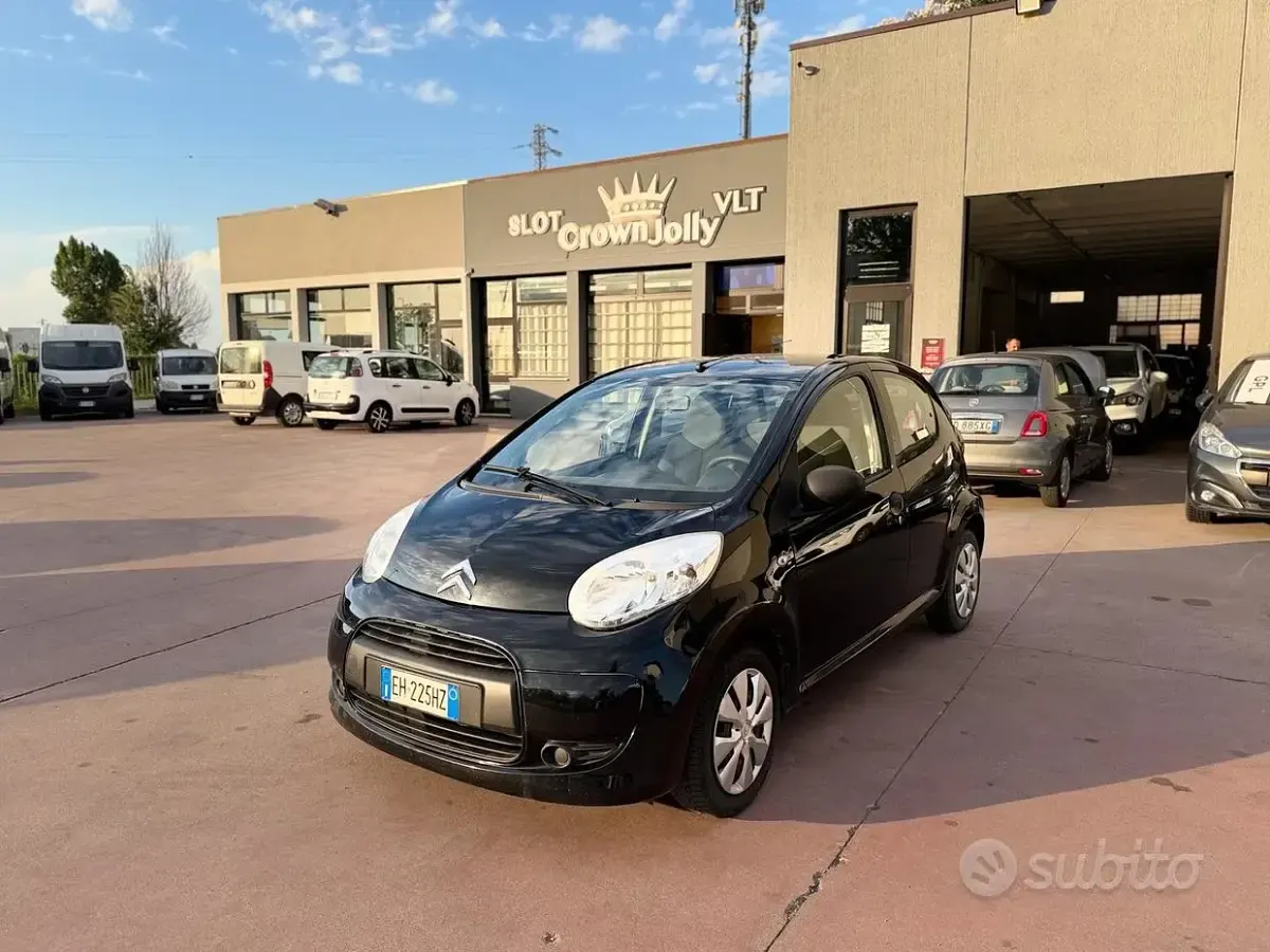 Usata Citroën C1 Attraction 68 CV (50 kW) 2011 Nero Utilitaria