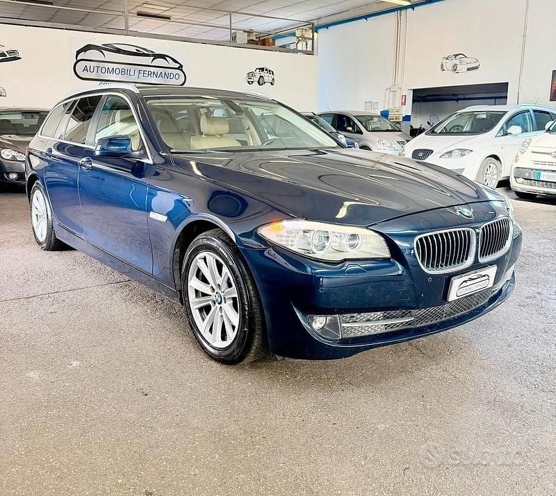 Usata BMW 520 M Sport 184 CV (135 kW) 2013 Blu Station wagon