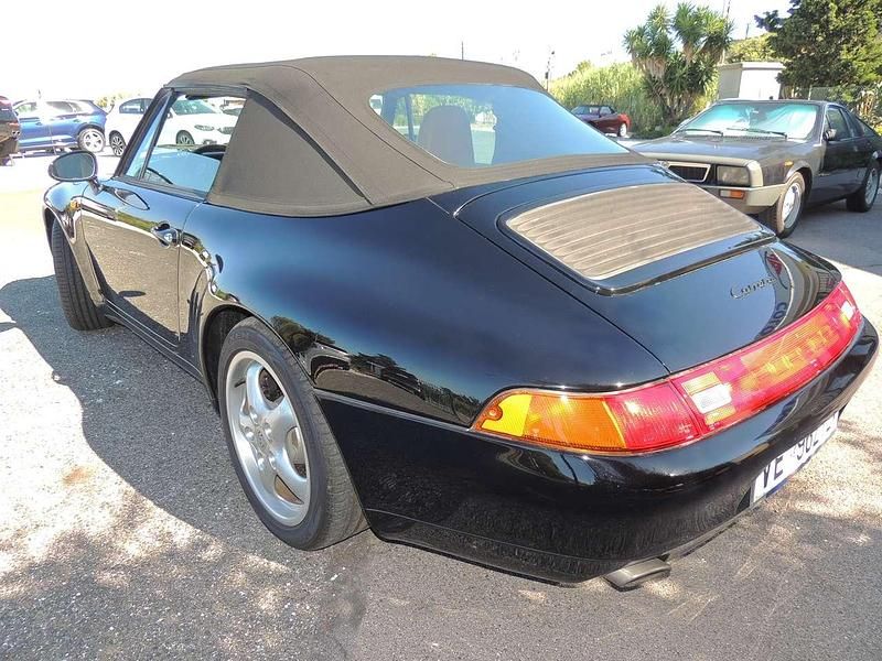 Usata Porsche 911 Carrera Cabriolet 272 CV (200 kW) 1994 Nero Cabrio